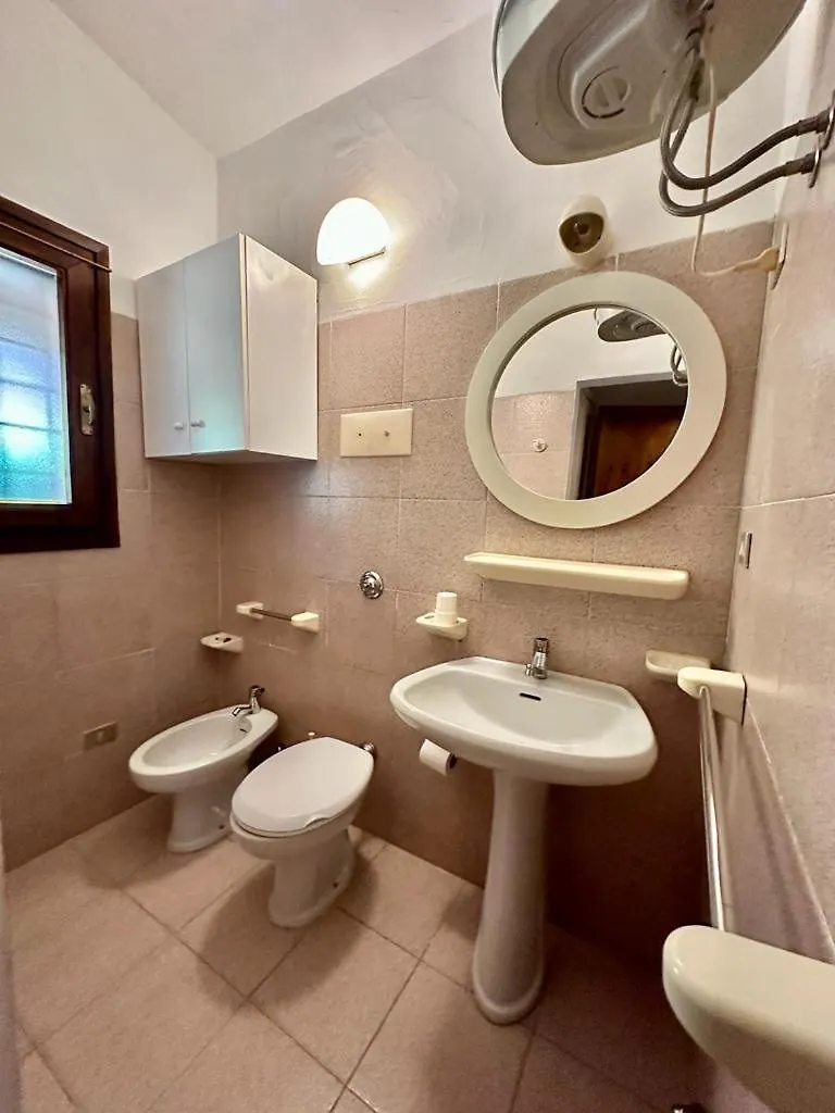 Apartment Residence Domos De Rocca Punta Molara