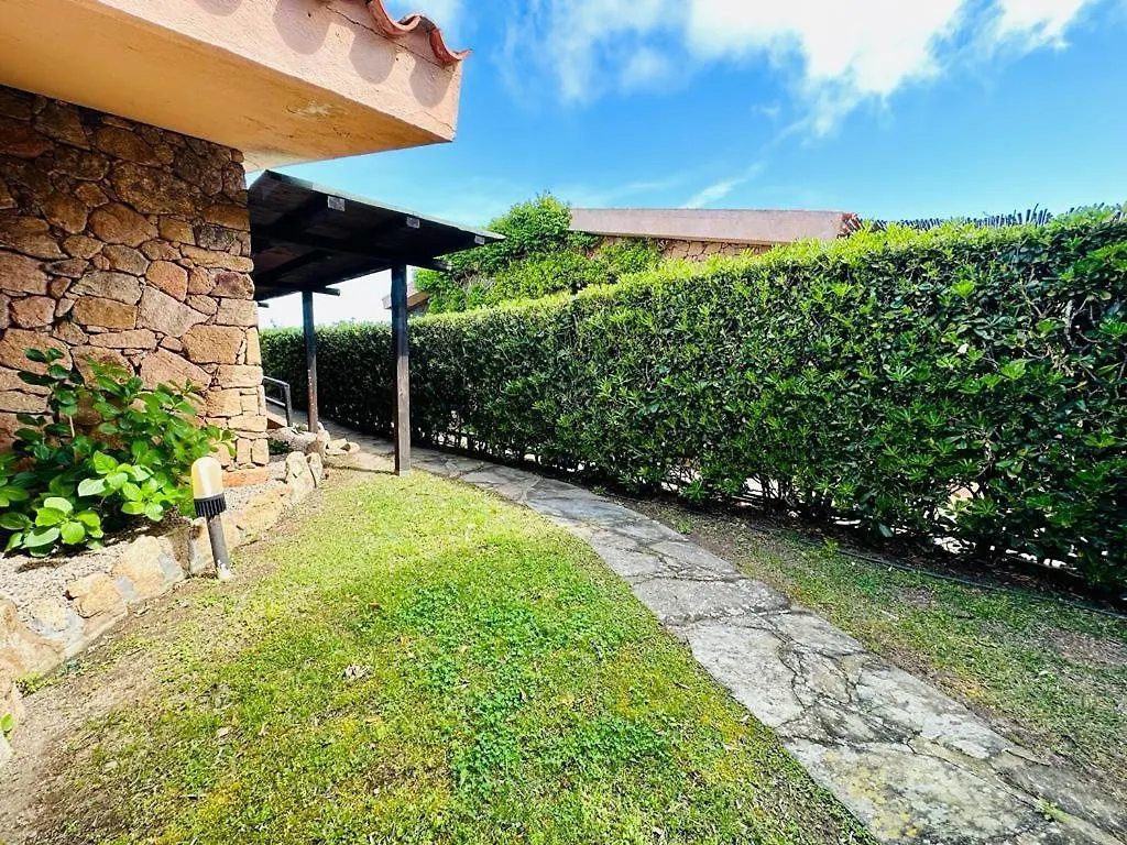 Apartment Residence Domos De Rocca Punta Molara
